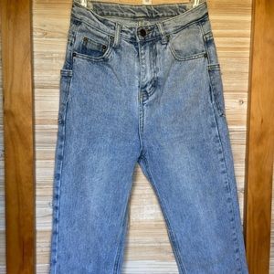 Super high waisted jeans